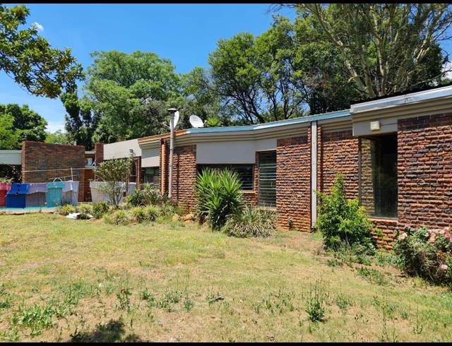 6 BEDROOM HOUSE FOR SALE IN DUNDEE